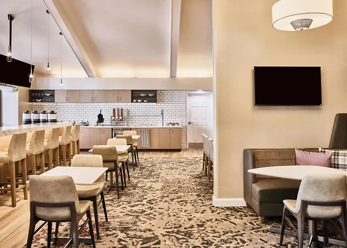 North 3* Scottsdale